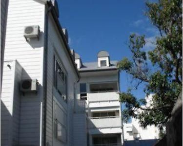 T3 Dans Residence Bon Standing Tres Proche Centre Ville Saint Denis Luaran gambar